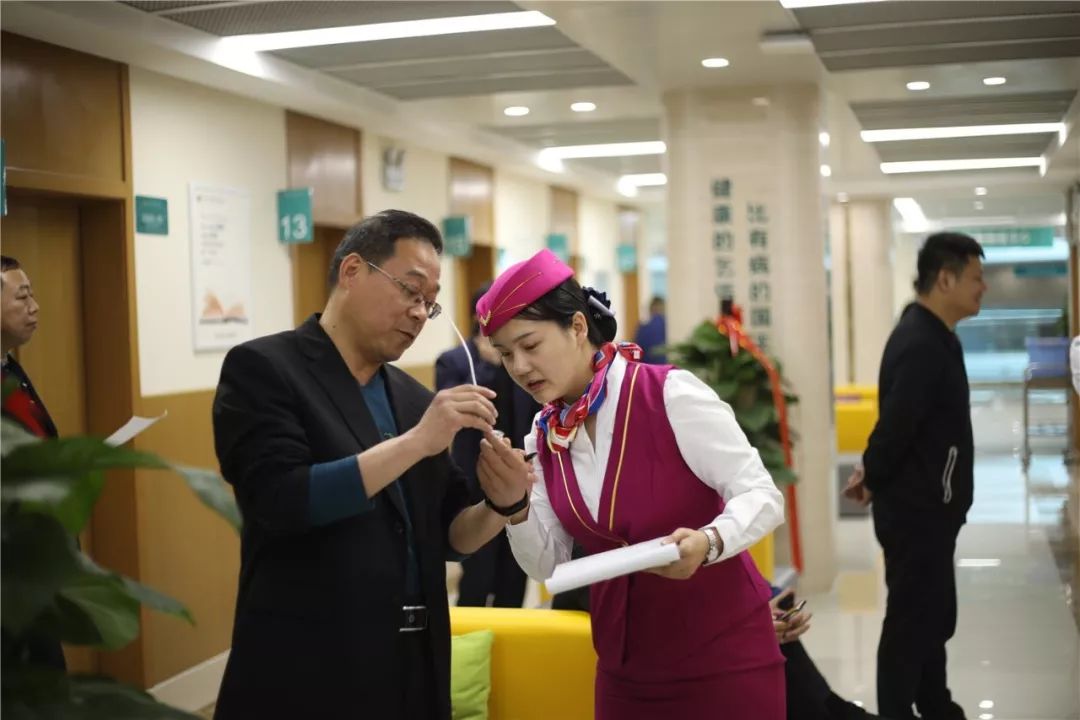 绍兴24小时套医保卡(北京医保卡使用指南)